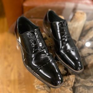COPY - Men’s Stacy Adams black dress shoes size 10.5